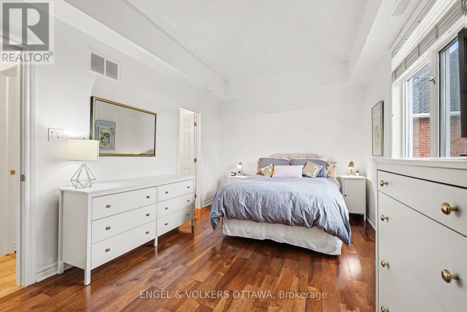 53 Hawkstone Gate Property Photo 14