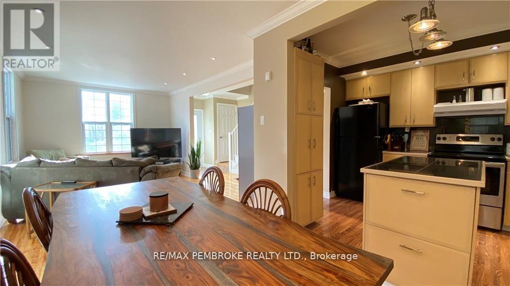 16 Wolfe Avenue Property Photo 9