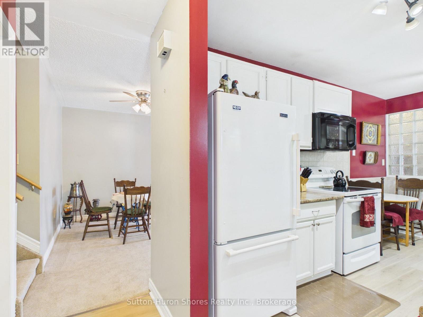793 Ruby Street Property Photo 6