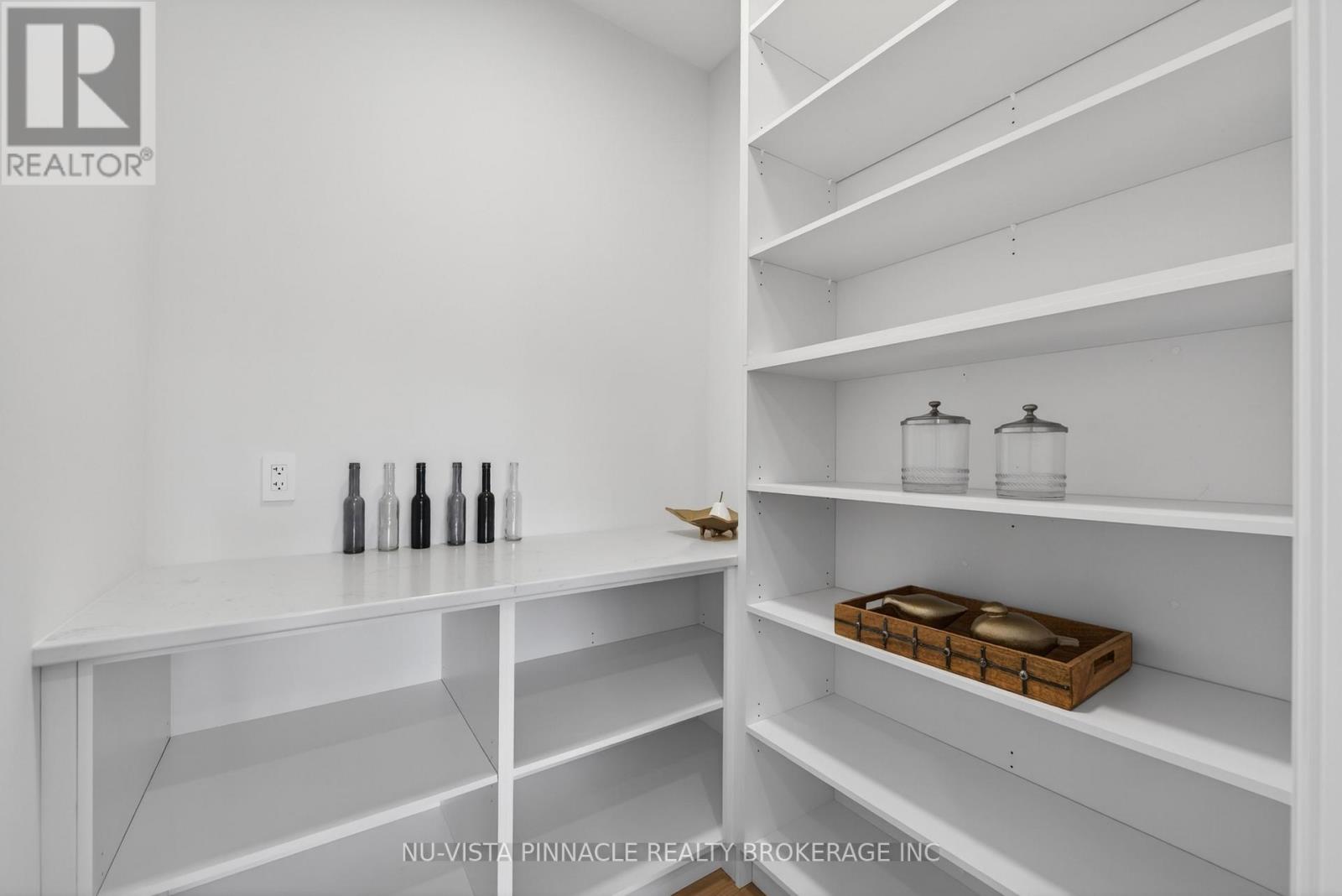 6875 Heathwoods Avenue Property Photo 13
