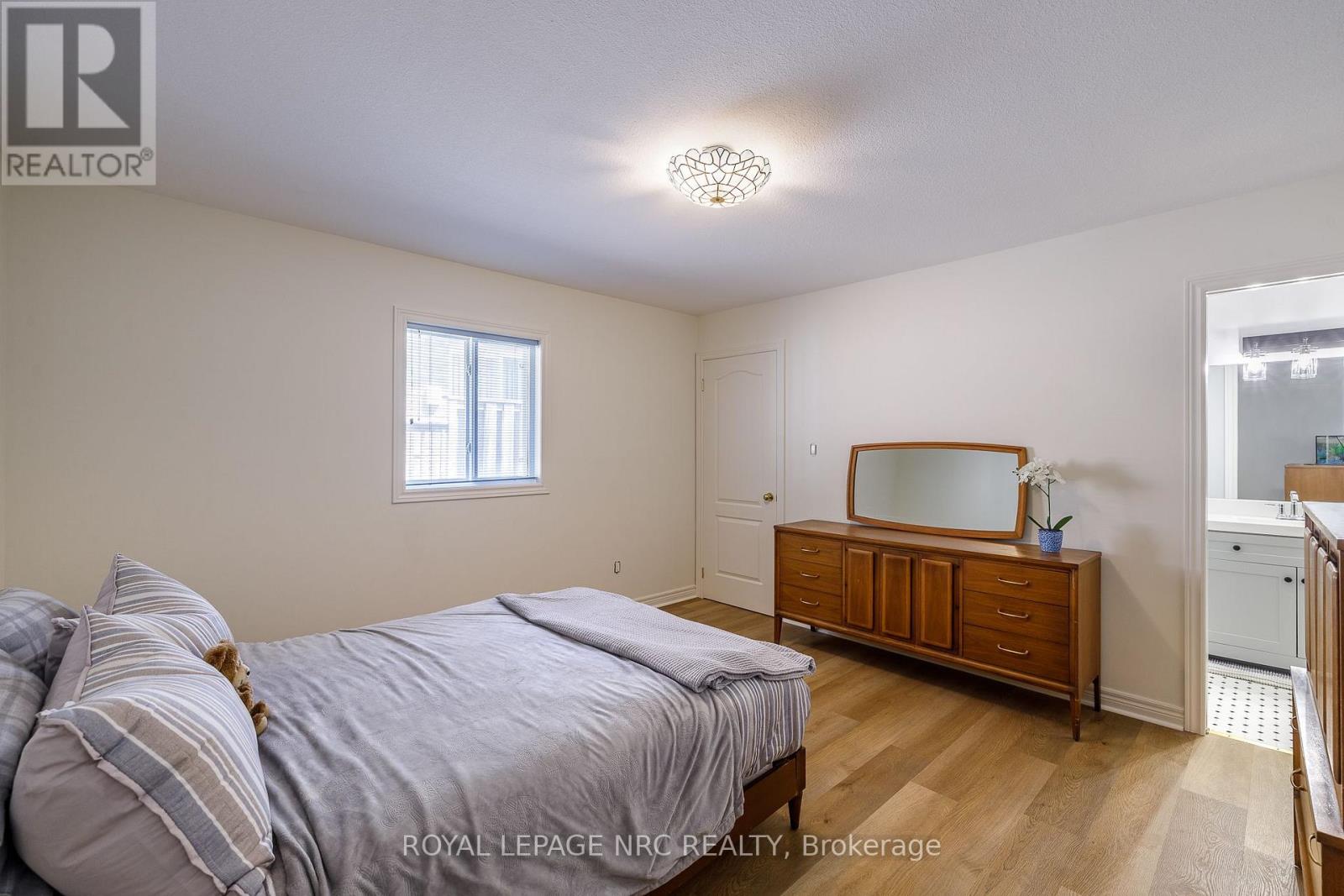 7621 Cameron Court Property Photo 27