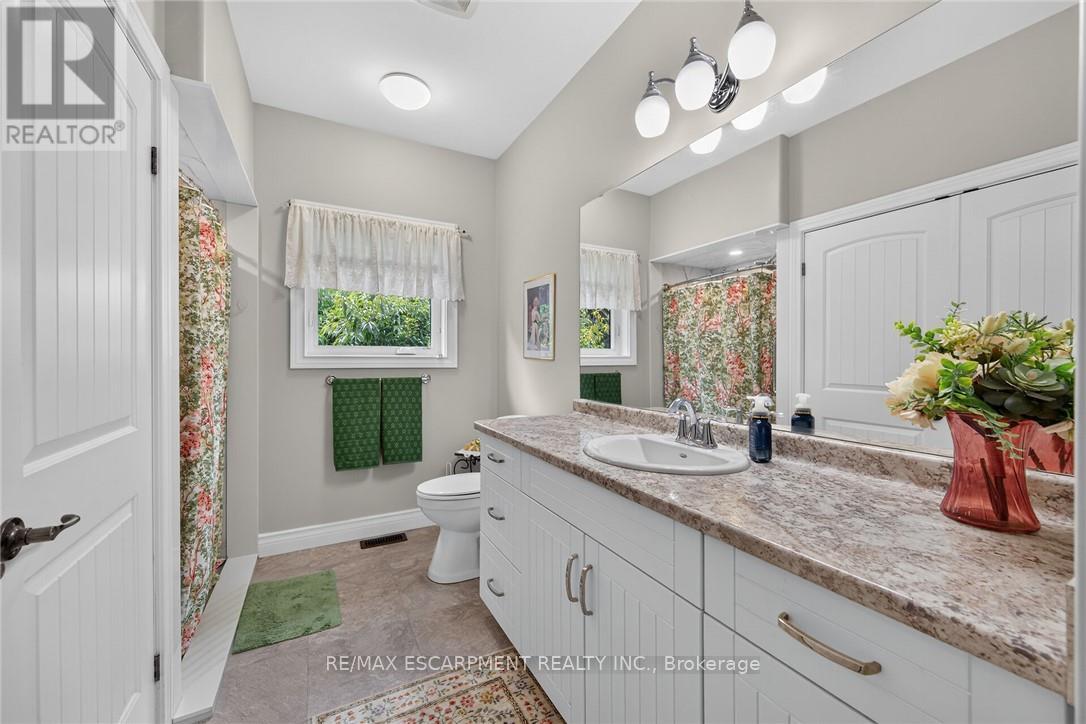 26 Stonebridge Place Property Photo 24
