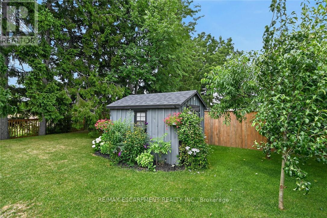 26 Stonebridge Place Property Photo 41