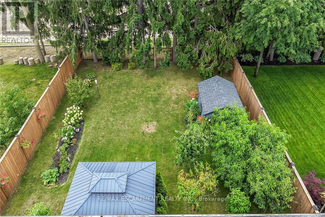 26 Stonebridge Place Property Photo 43
