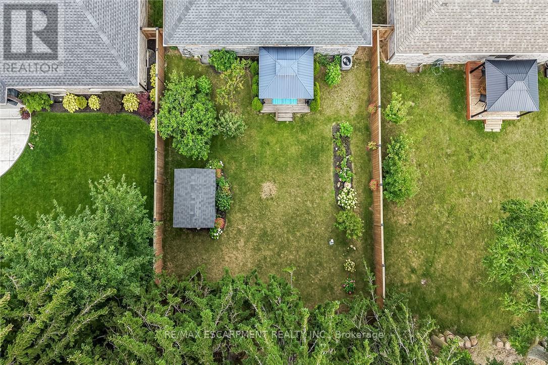 26 Stonebridge Place Property Photo 45