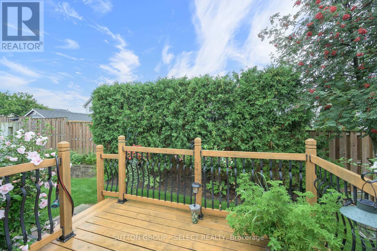 22 - 861 Shelborne Street Property Photo 9
