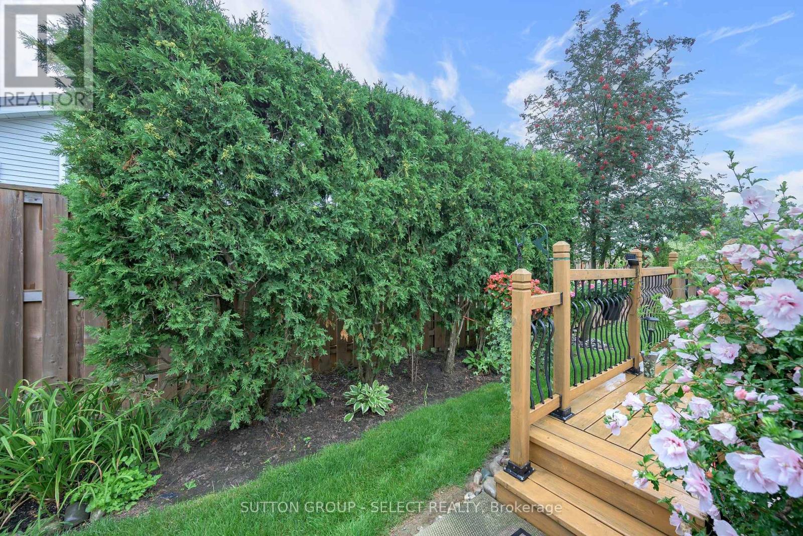 22 - 861 Shelborne Street Property Photo 11