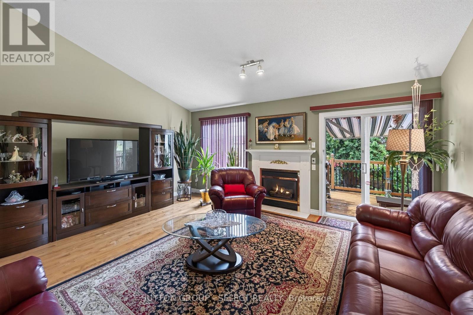 22 - 861 Shelborne Street Property Photo 18