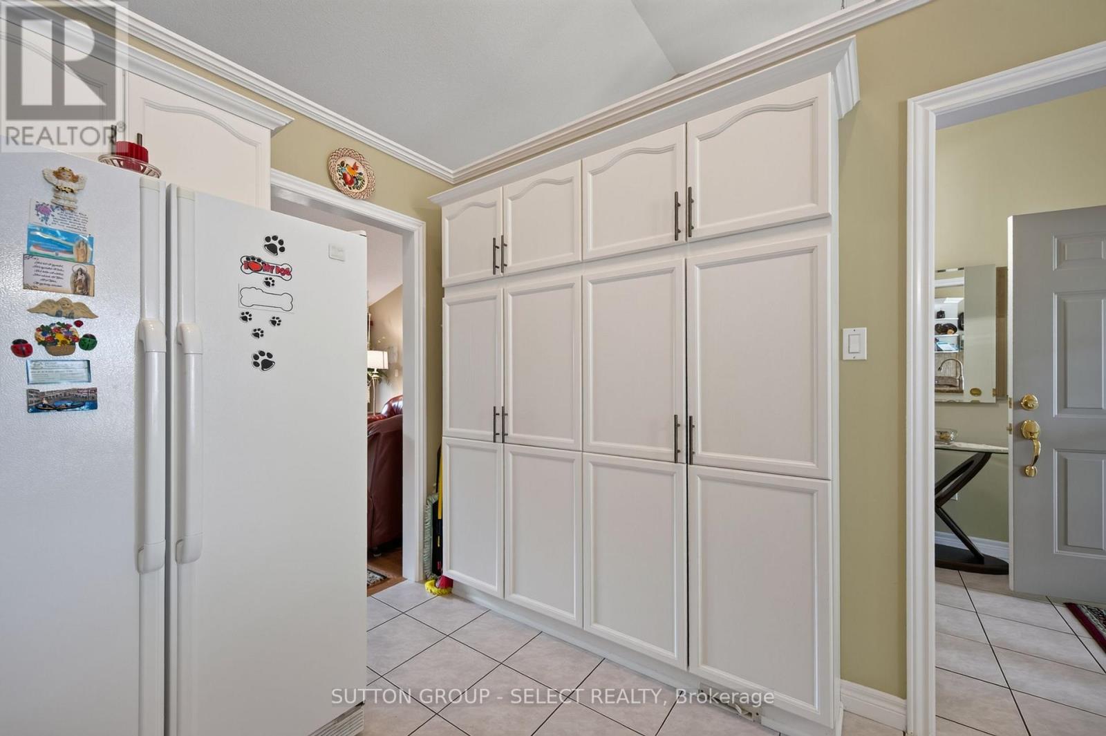 22 - 861 Shelborne Street Property Photo 25