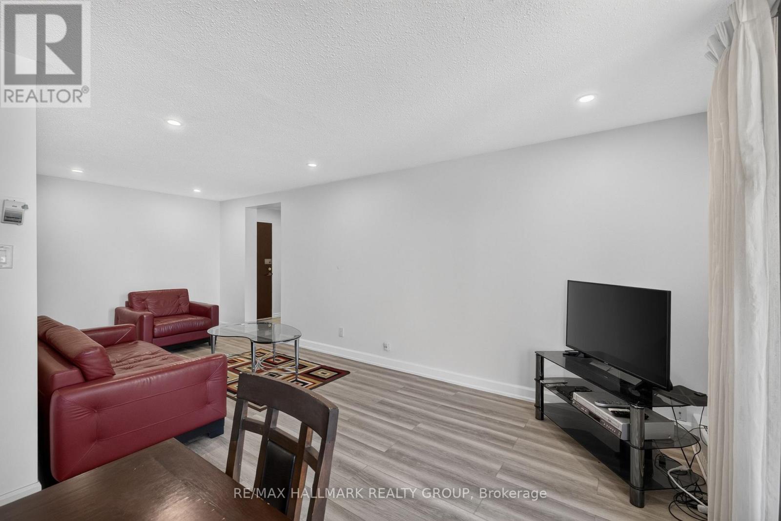 313 - 1505 Baseline Road Property Photo 11