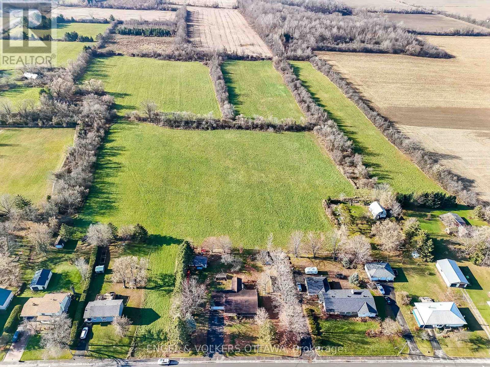 Con 11 Pt Lot 44 - 0 Gregoire Road Property Photo 3