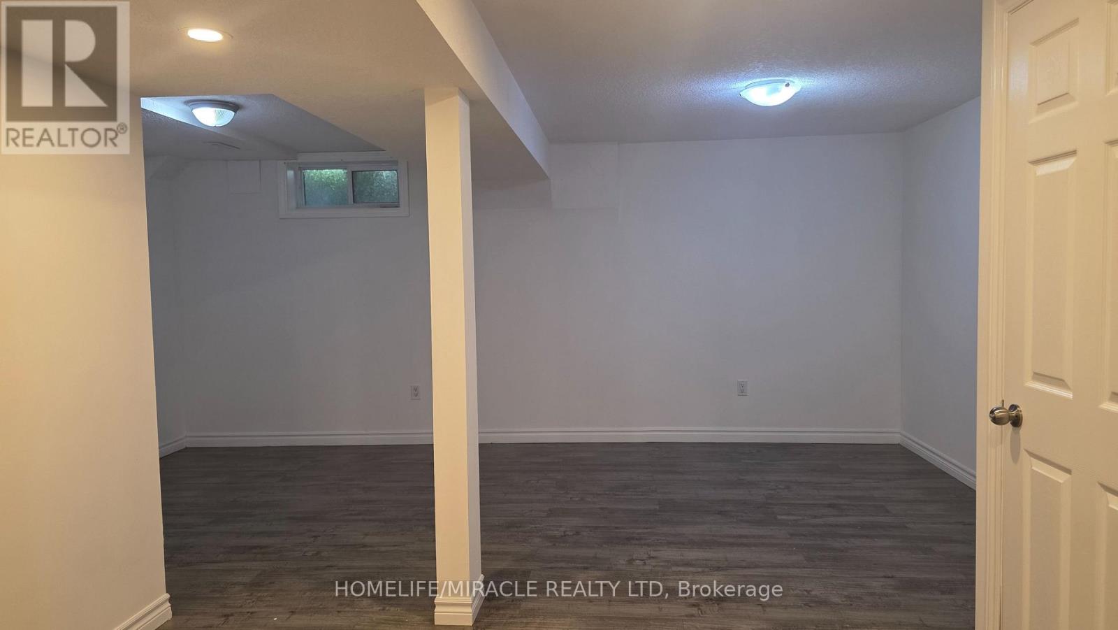 38 - 32 Mowat Boulevard Property Photo 23