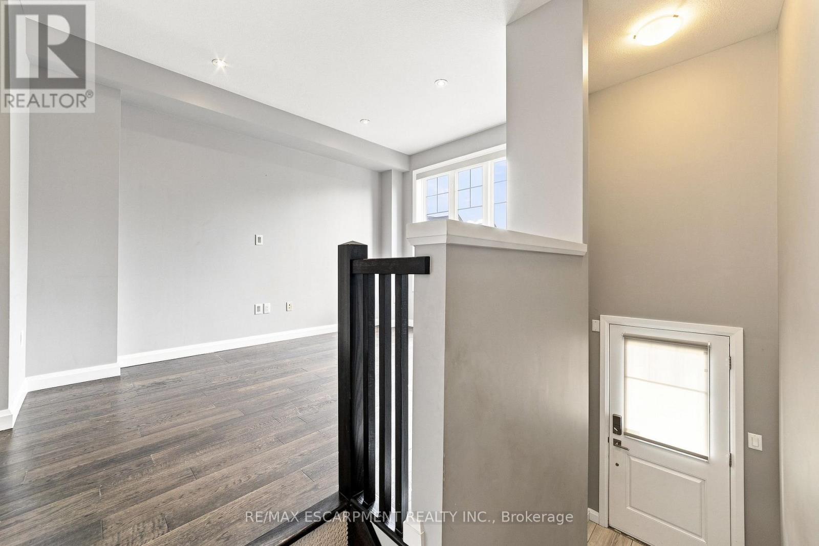 86 - 1169 Garner Road E Property Photo 5