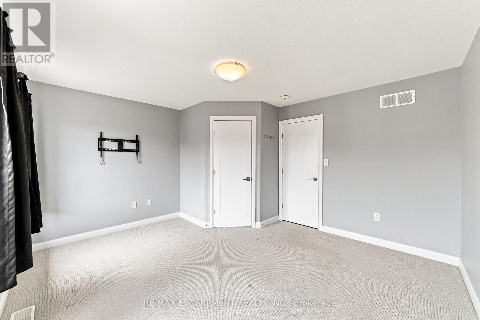 86 - 1169 Garner Road E Property Photo 23