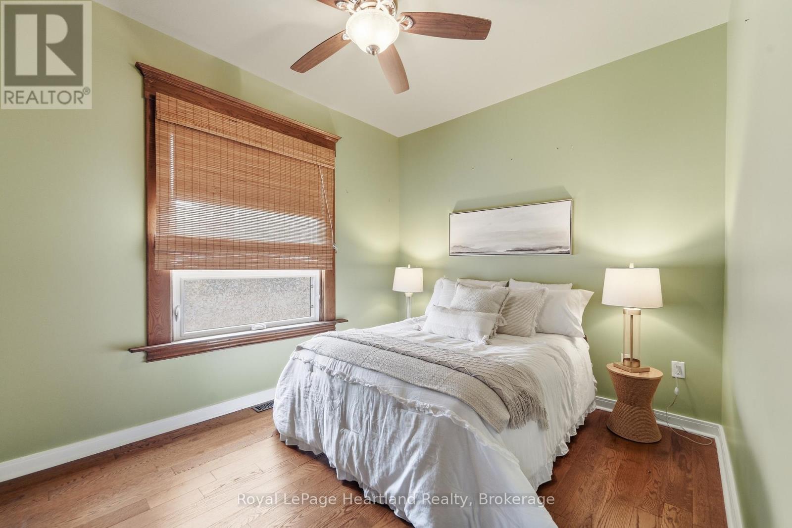 5 Britannia Road W Property Photo 17