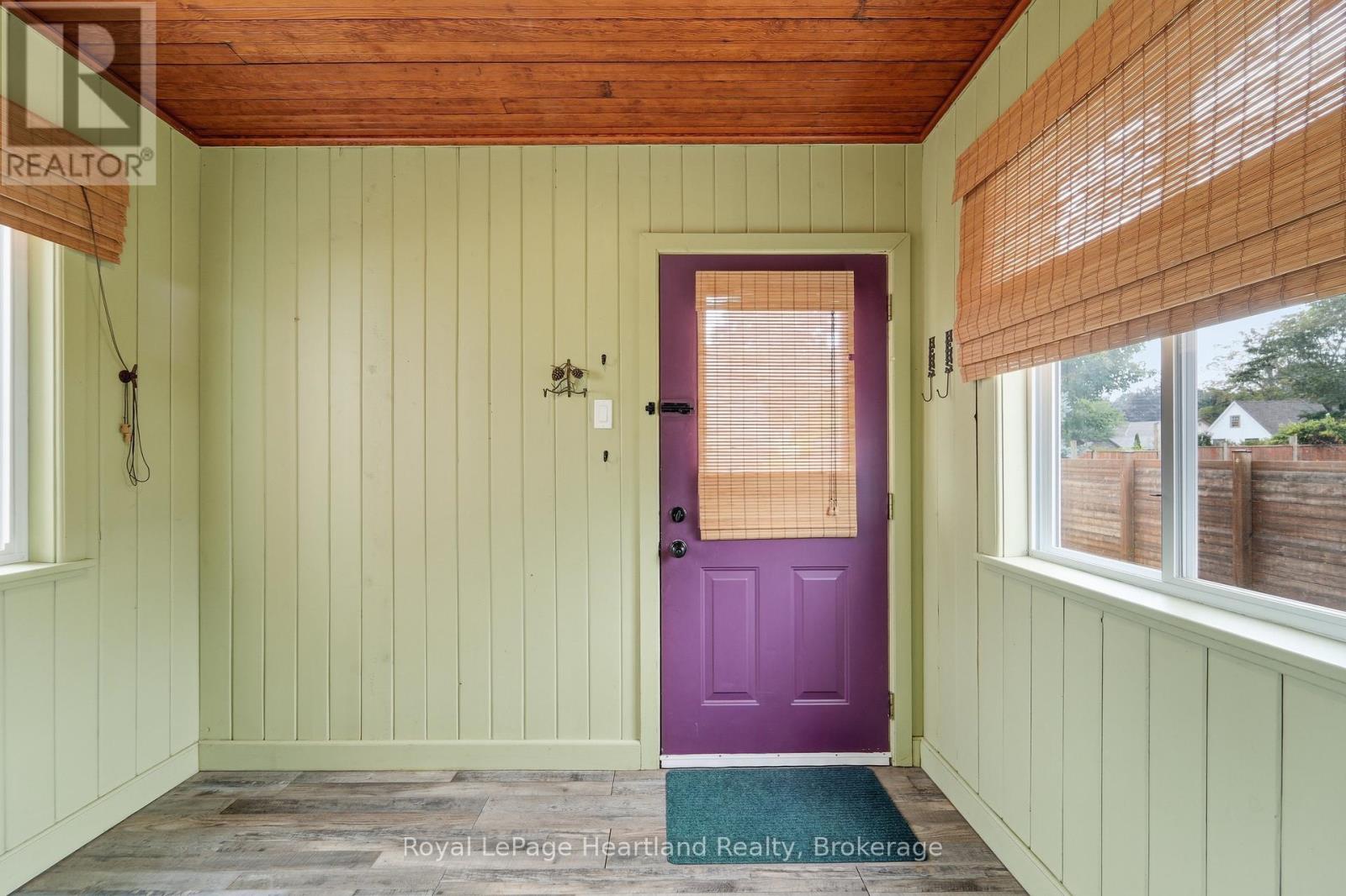 5 Britannia Road W Property Photo 24