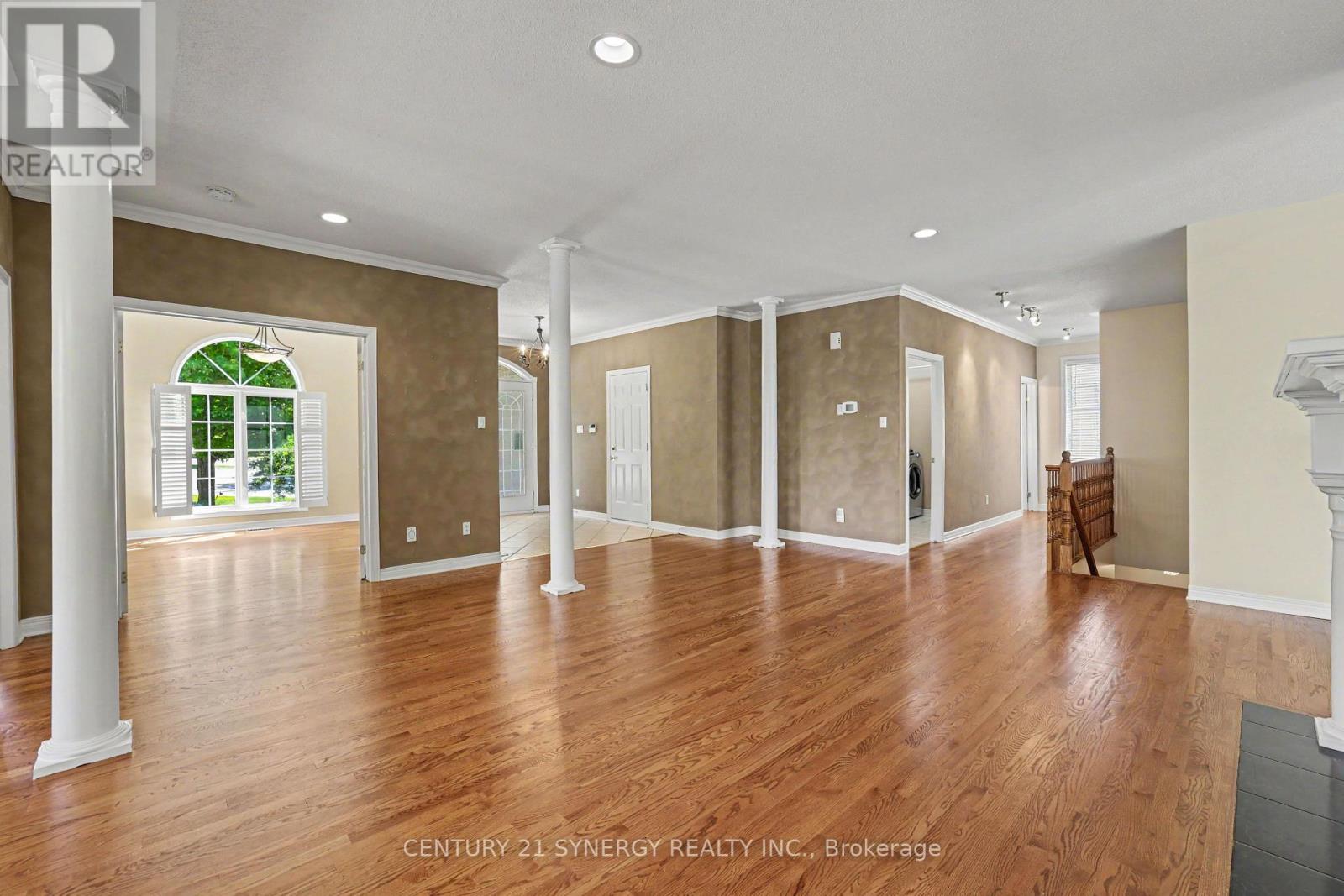 17 Warnock Court Property Photo 8