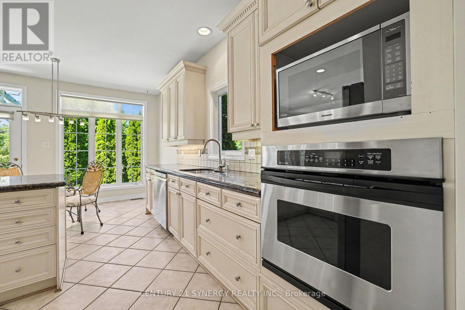 17 Warnock Court Property Photo 15