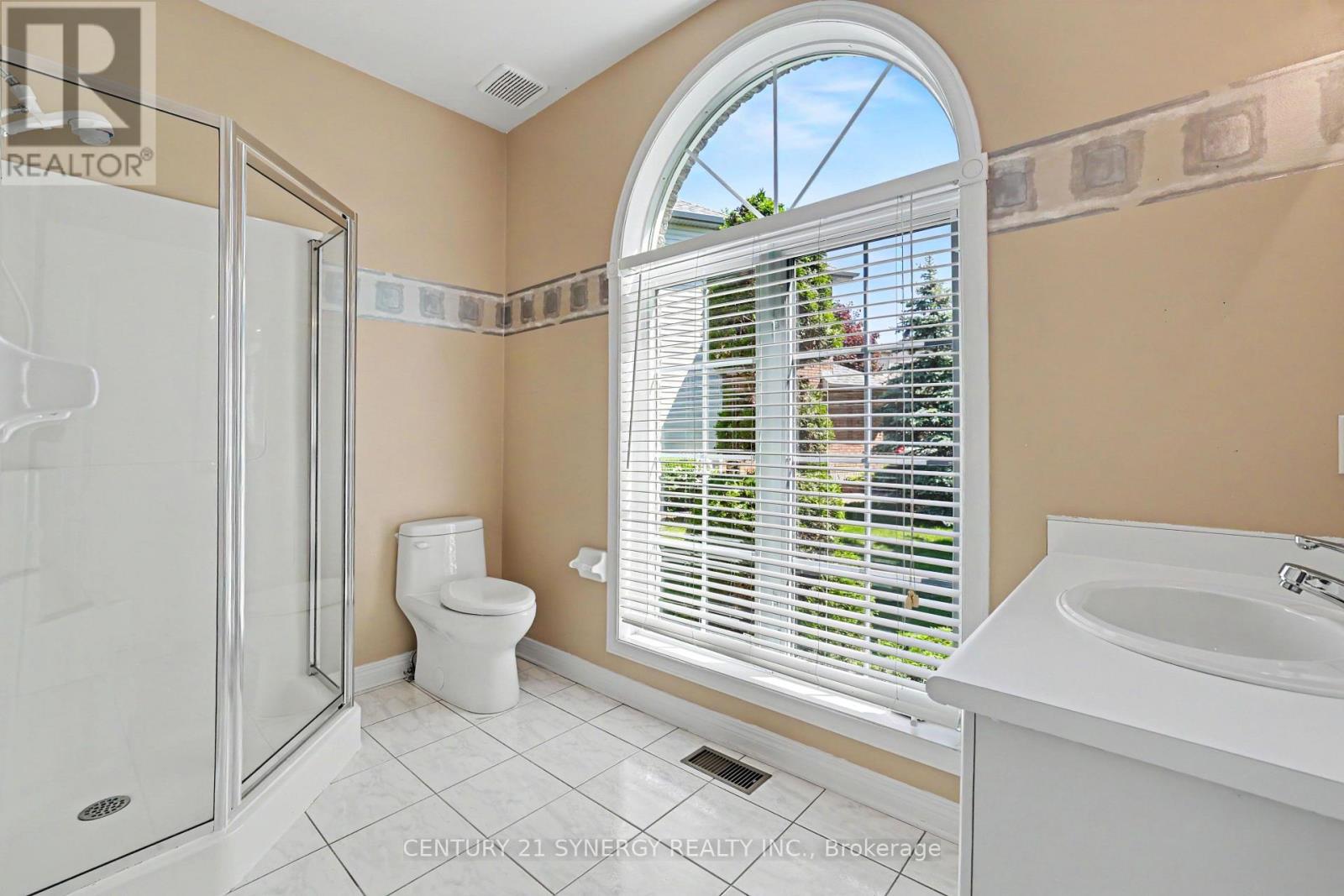 17 Warnock Court Property Photo 33