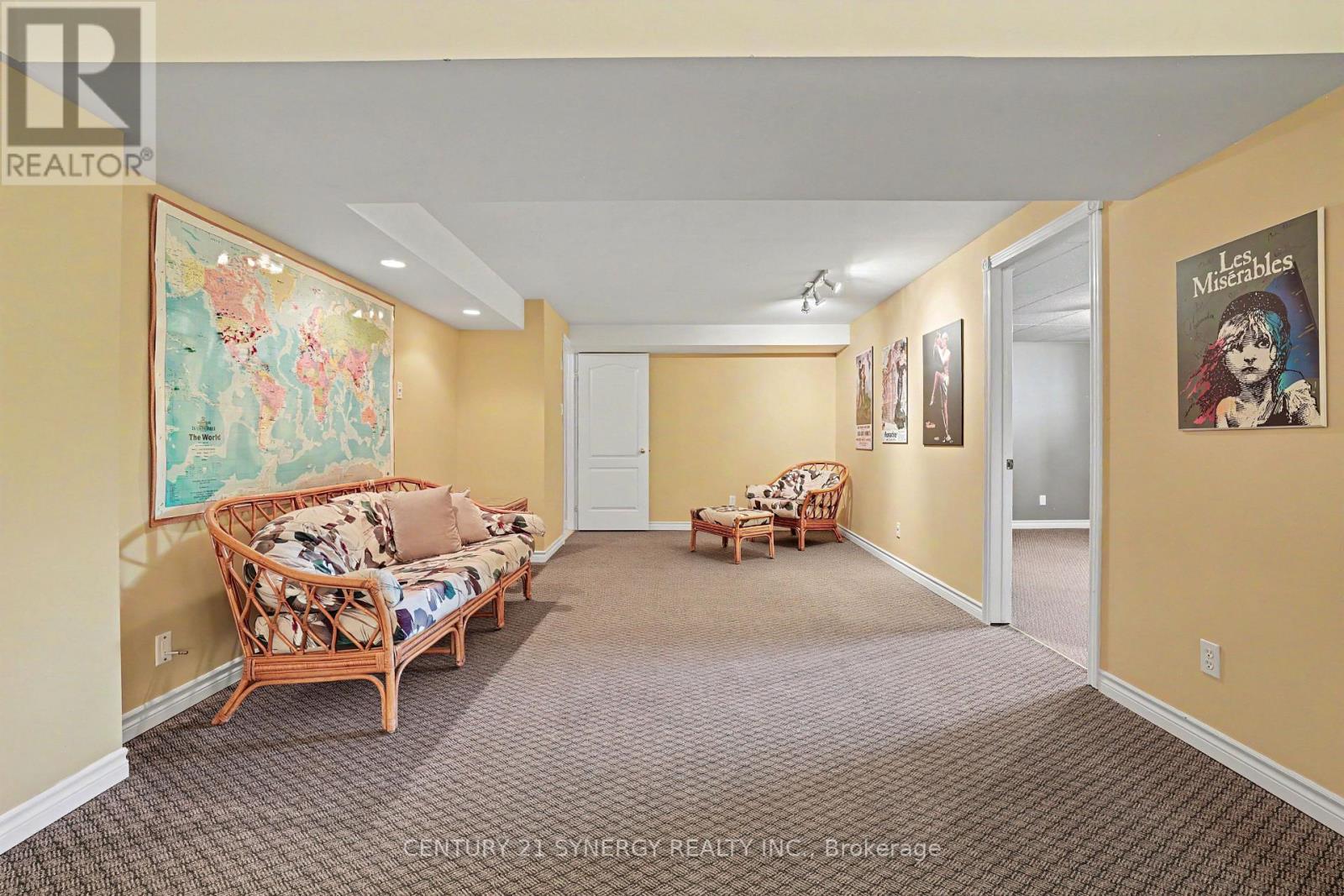 17 Warnock Court Property Photo 37