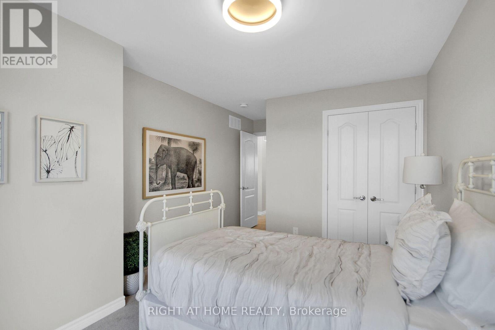 6090 David Weins Street Property Photo 21