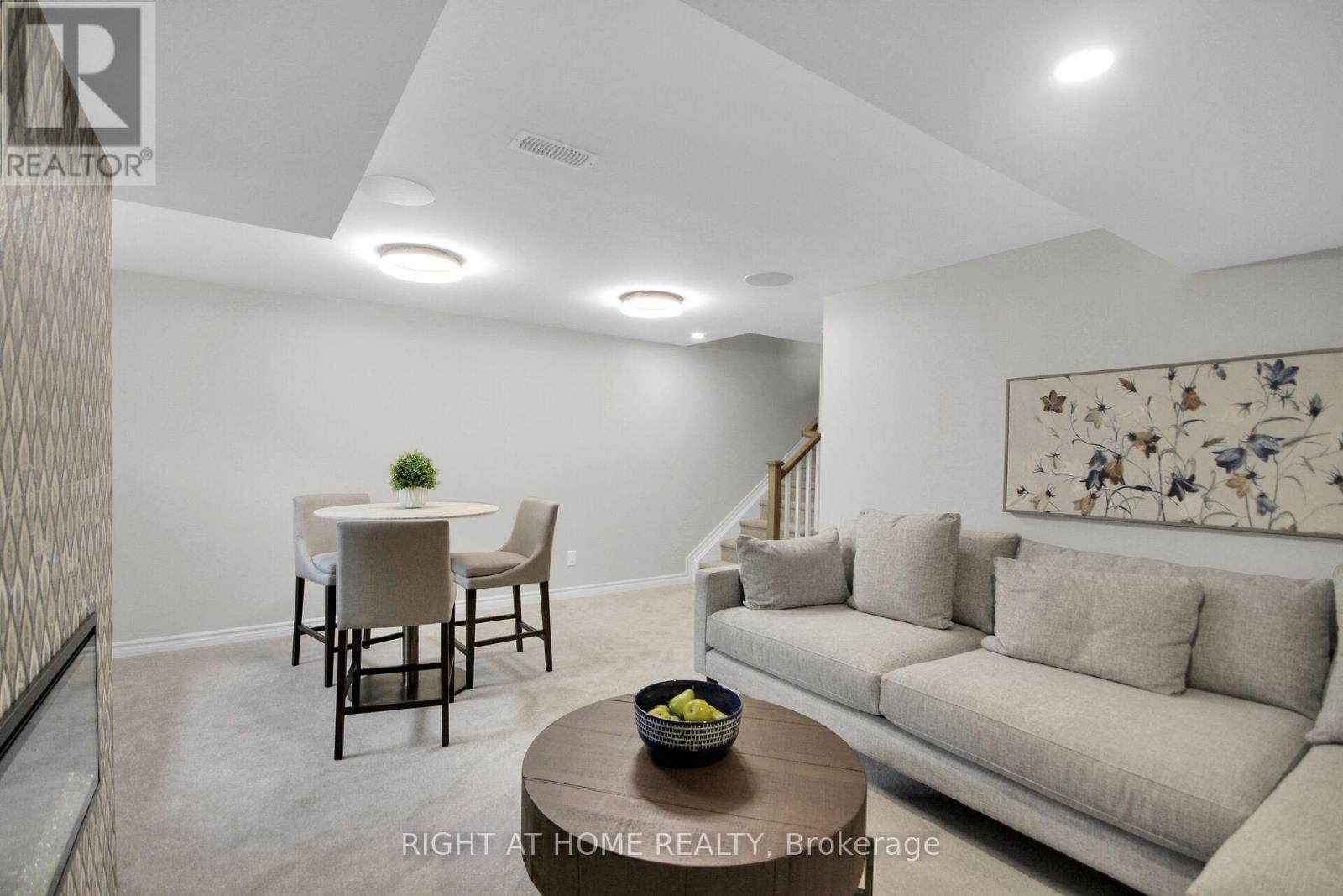 6090 David Weins Street Property Photo 24