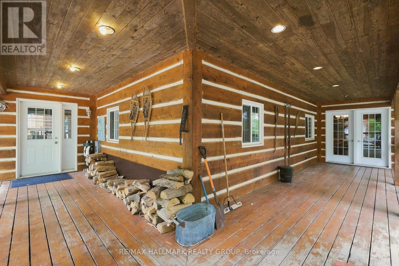 261 Lacourse Lane Property Photo 6