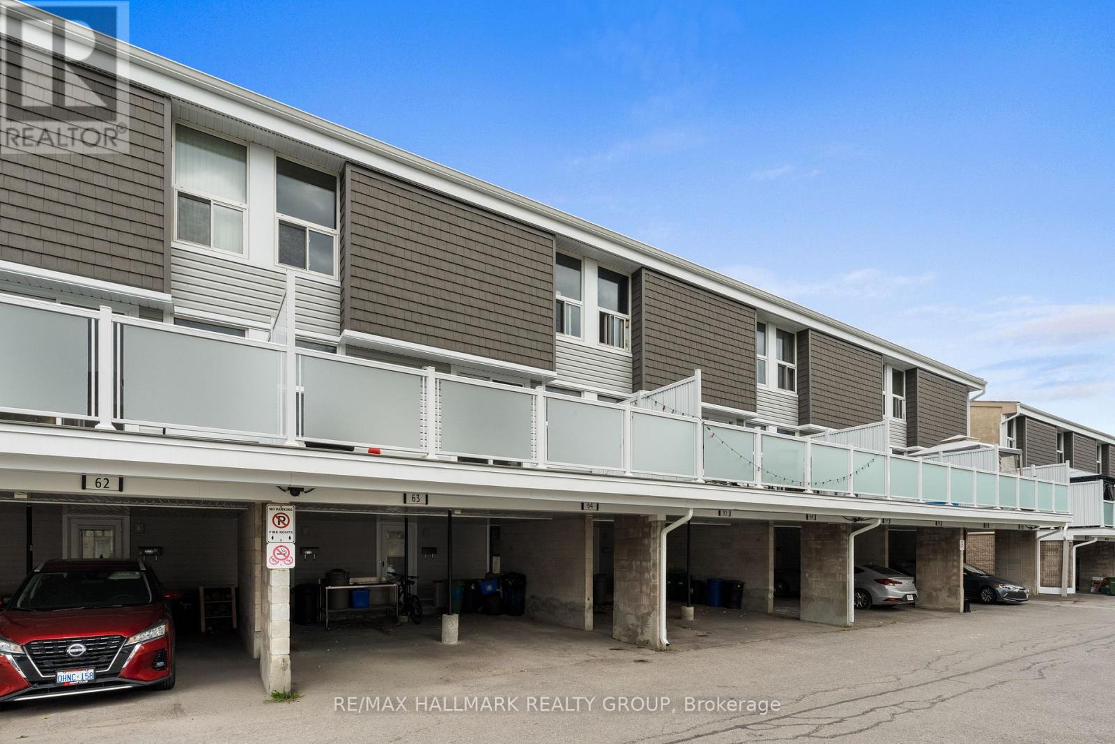 64 - 3415 Uplands Drive Property Photo 2