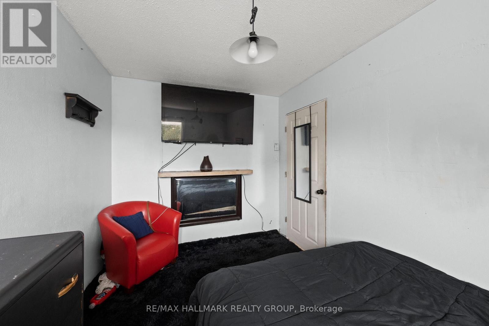 64 - 3415 Uplands Drive Property Photo 14
