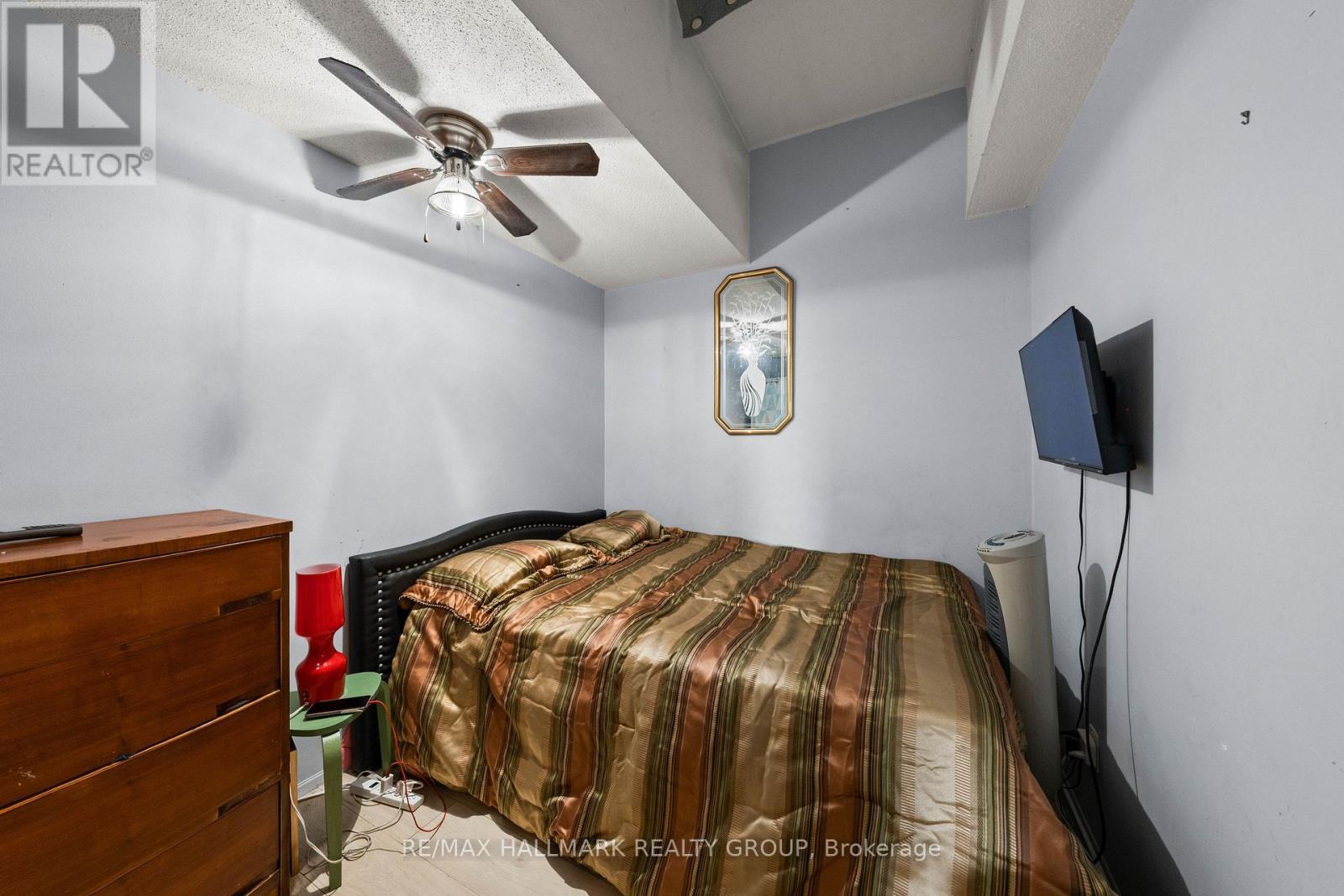 64 - 3415 Uplands Drive Property Photo 24