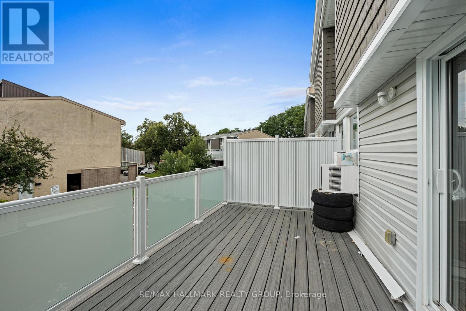 64 - 3415 Uplands Drive Property Photo 27