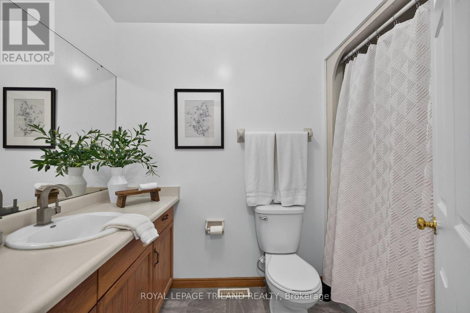 7 Fanjoy Drive Property Photo 24