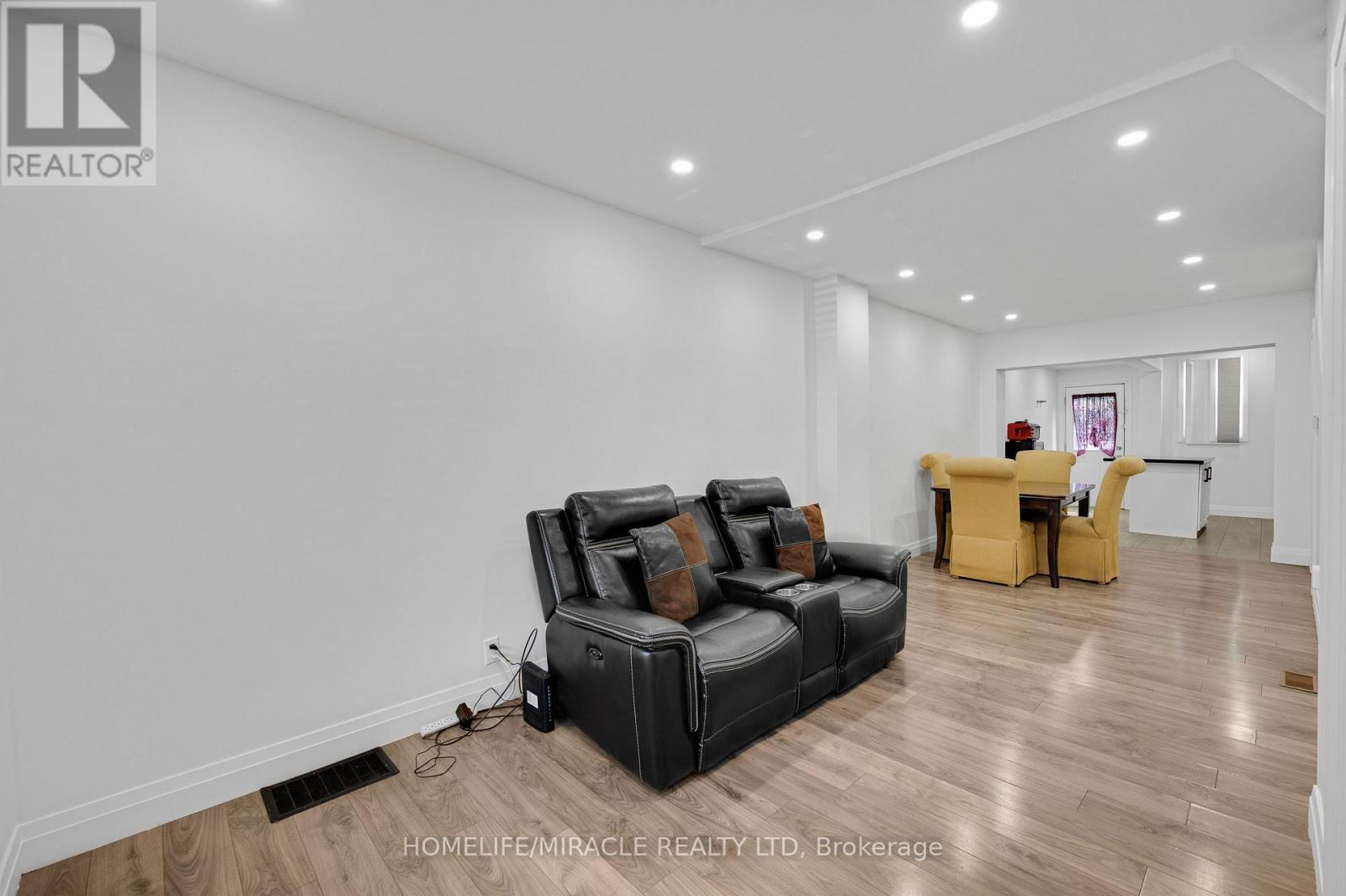100 Gibson Avenue Property Photo 8