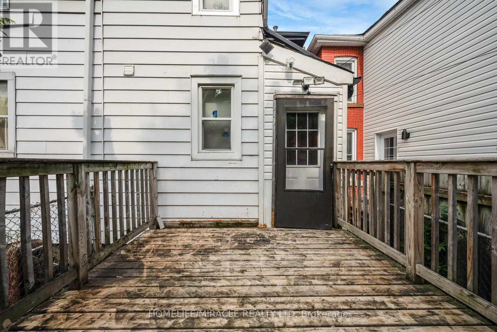 100 Gibson Avenue Property Photo 30