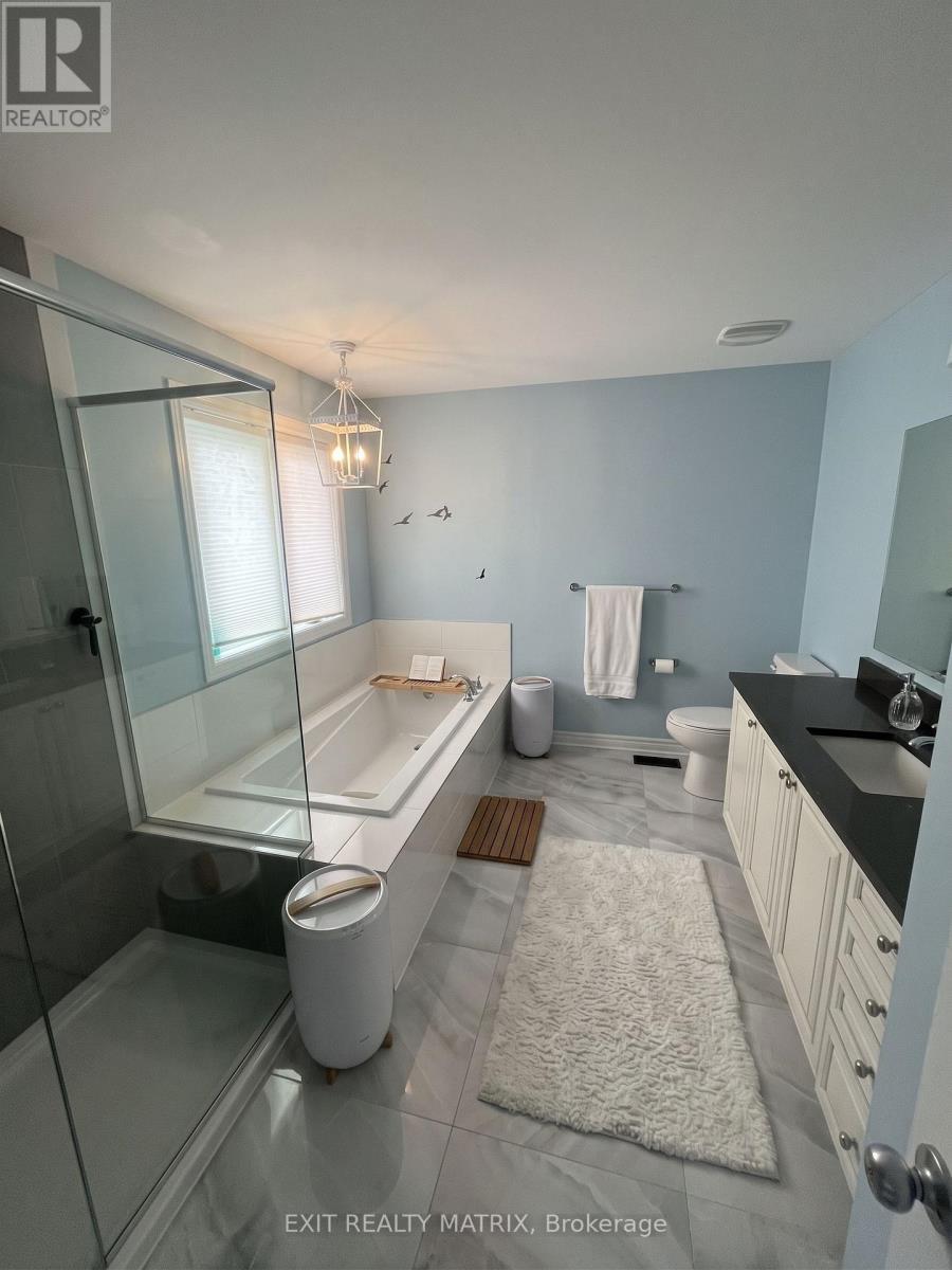 648 Decoeur Drive Property Photo 14