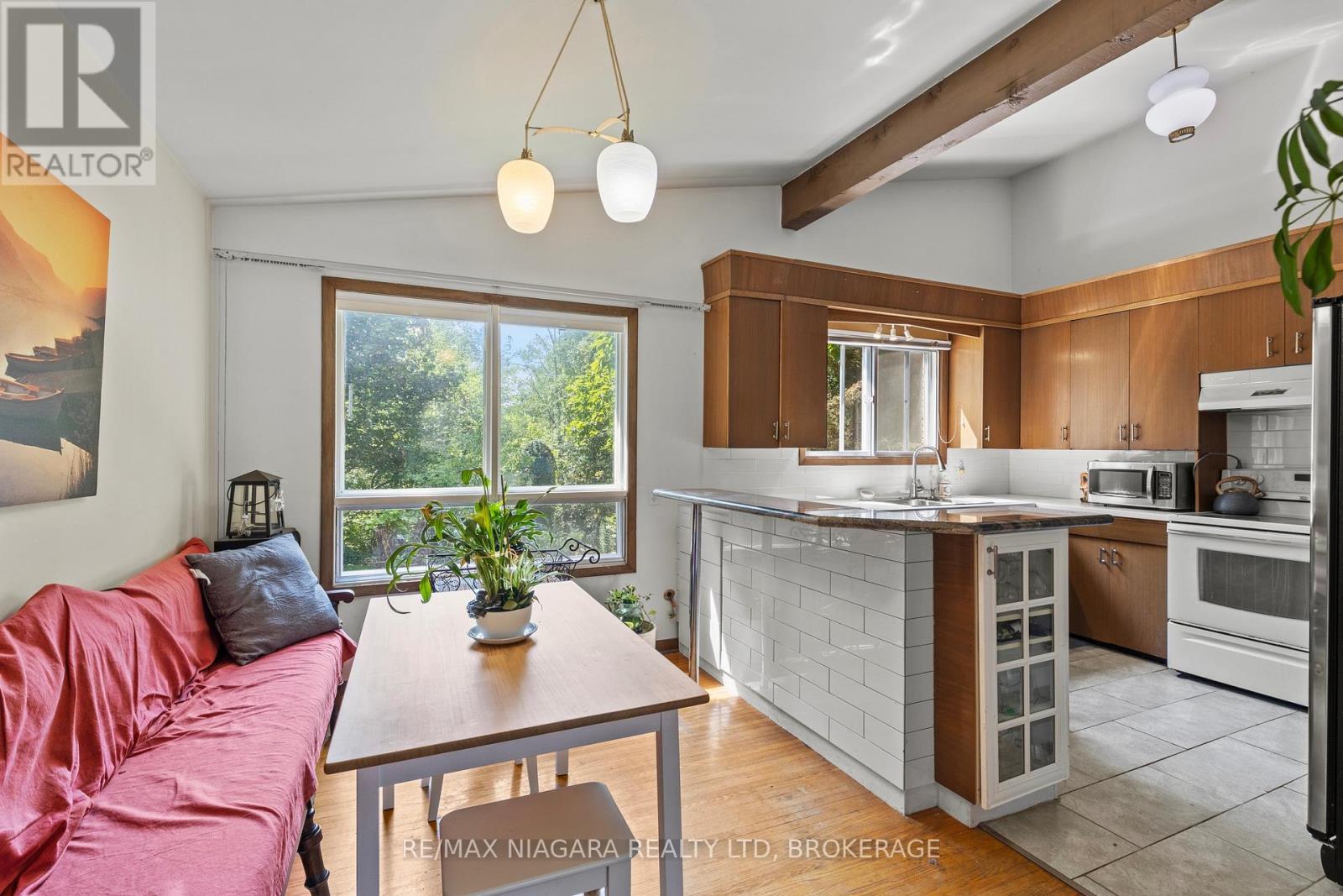 8 Cullen Drive Property Photo 10
