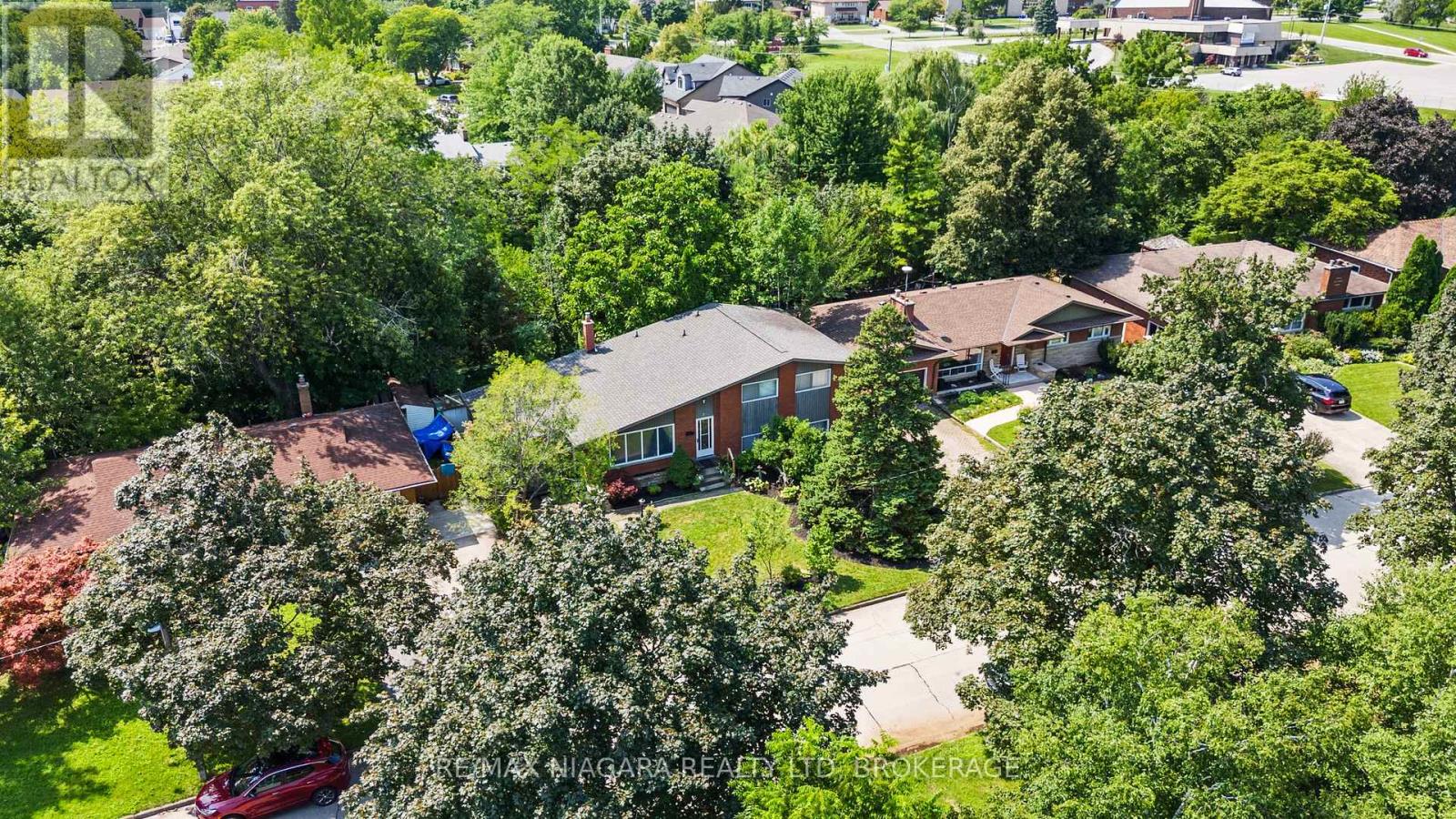 8 Cullen Drive Property Photo 33