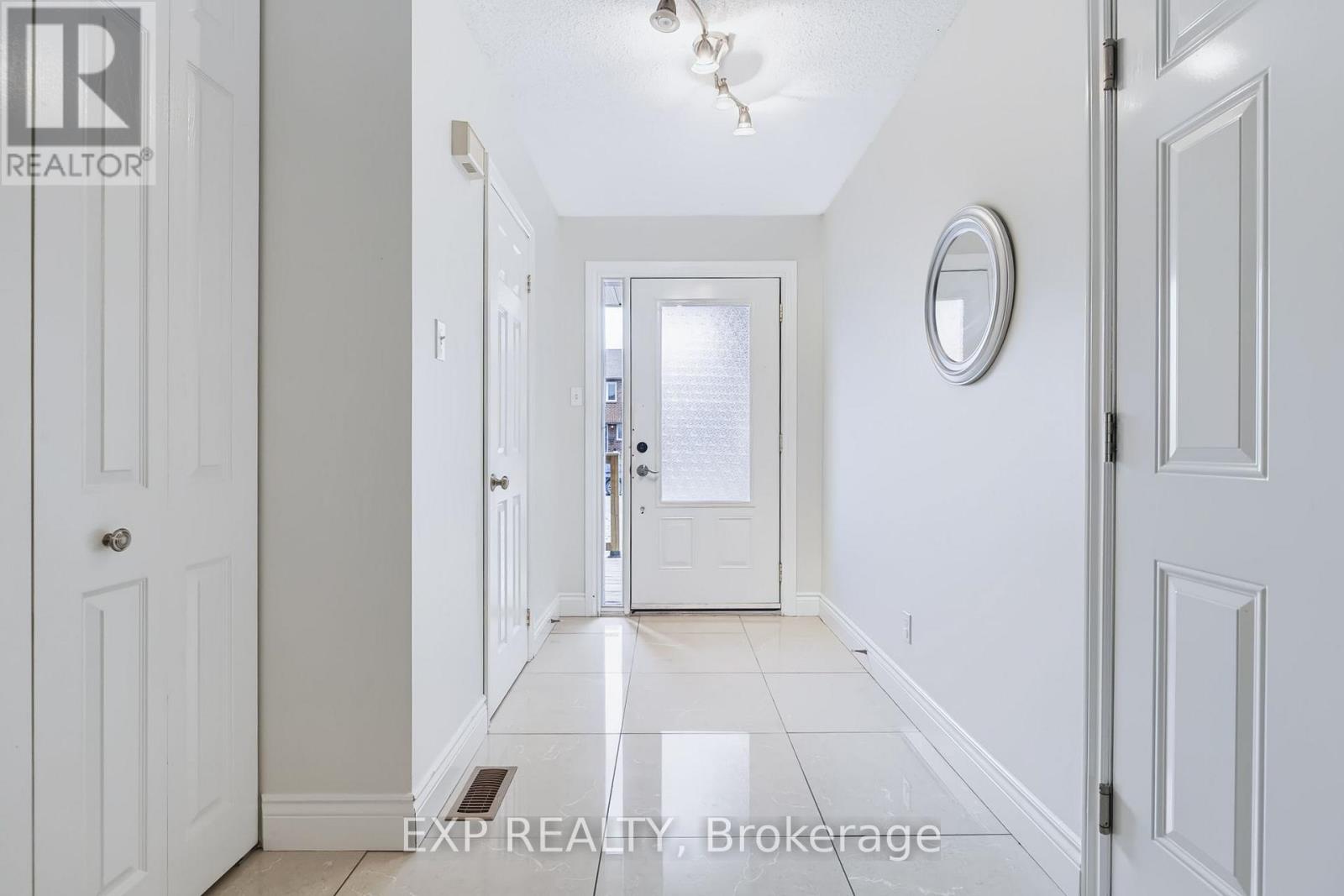 110 Cedarock Drive Property Photo 3