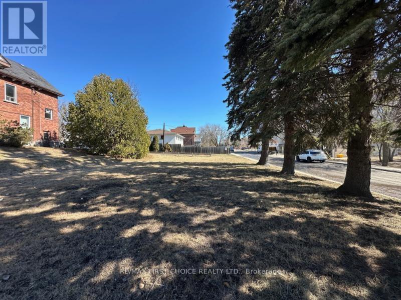 372 PT RED RIVER ROAD