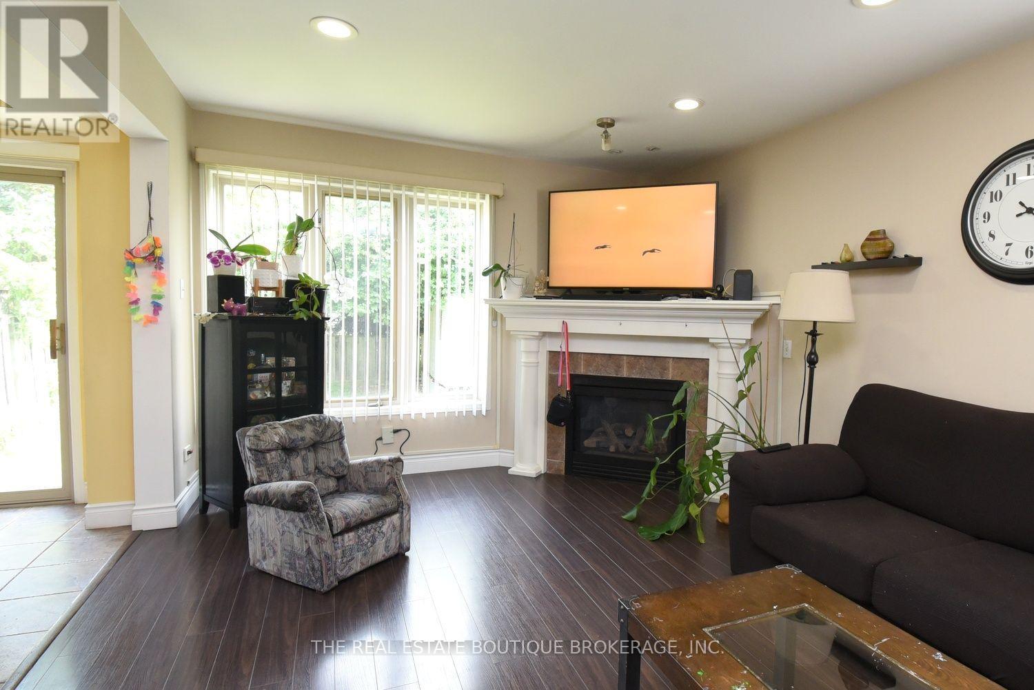 509 Southridge Drive Property Photo 8
