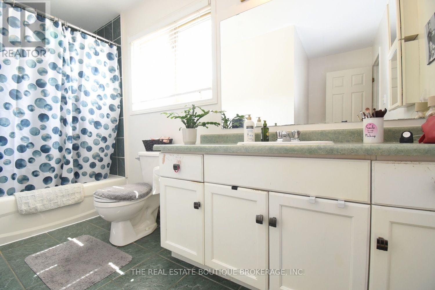 509 Southridge Drive Property Photo 17