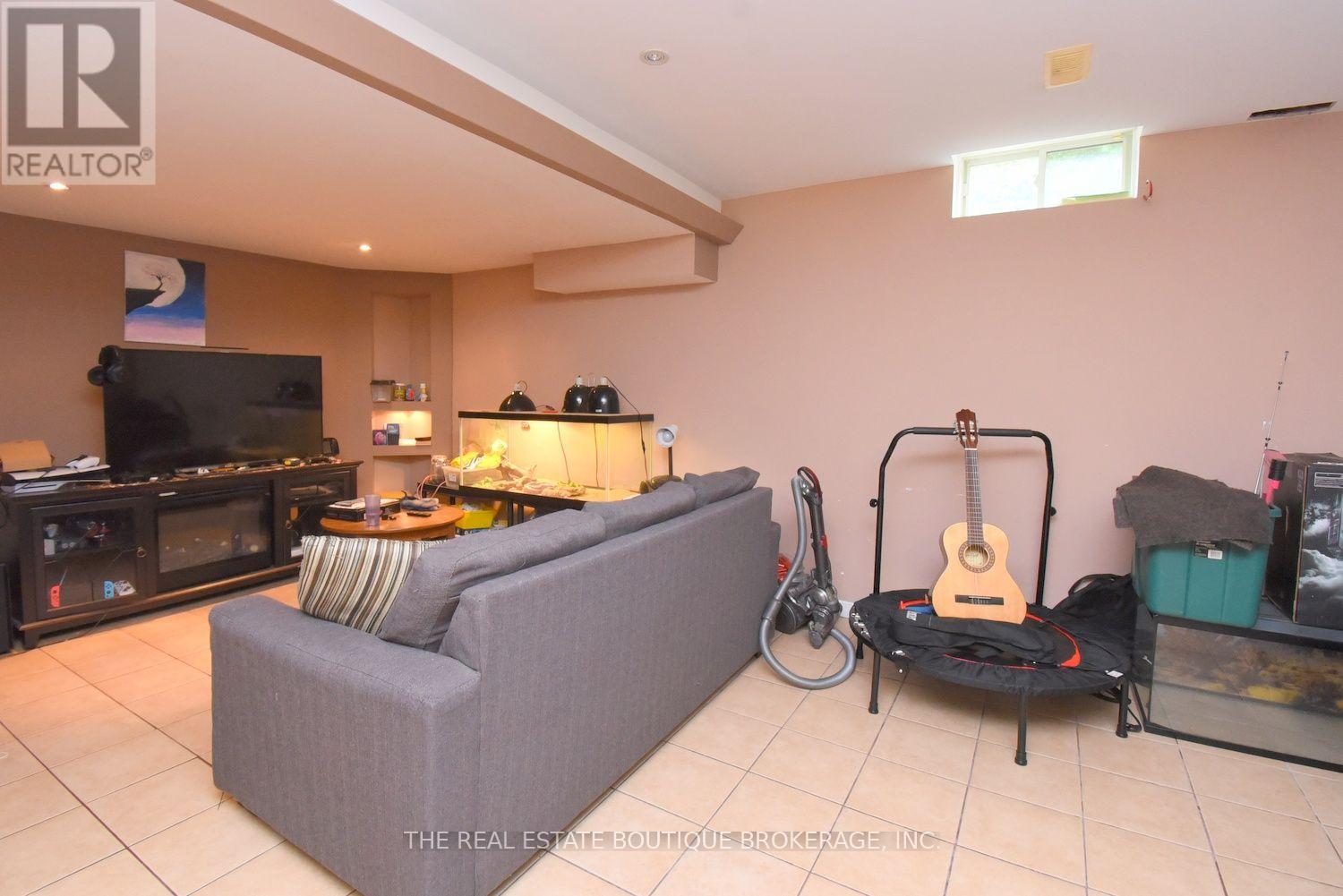 509 Southridge Drive Property Photo 25