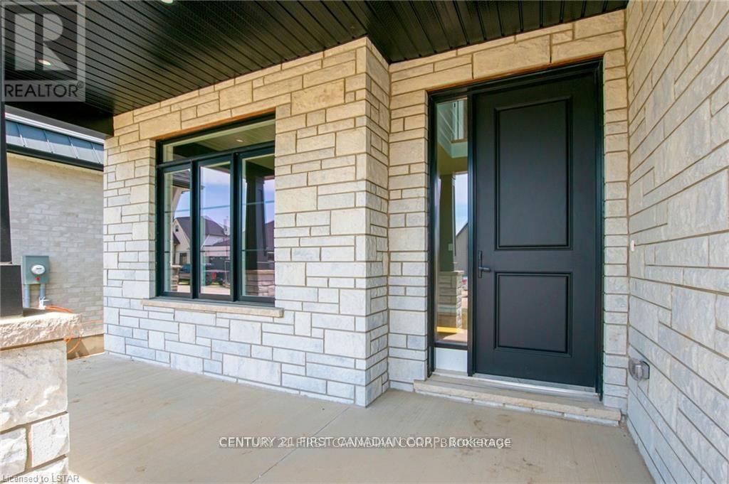 58 Aspen Circle Property Photo 2