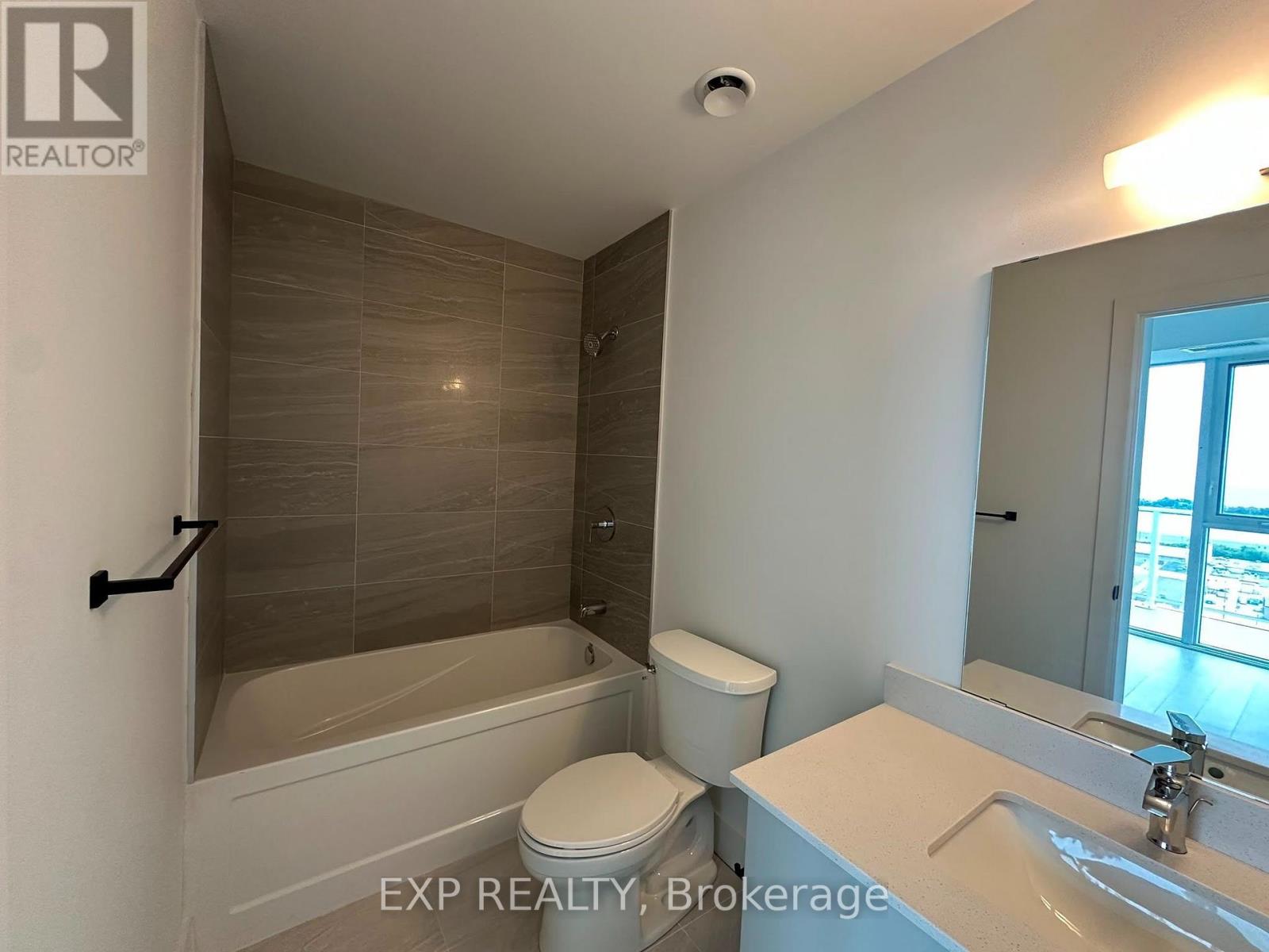 1607 - 2782 Barton Street E Property Photo 11