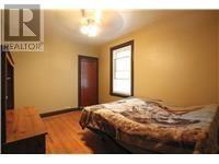 35 Barons Avenue S Property Photo 15