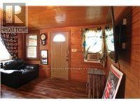 35 Barons Avenue S Property Photo 17