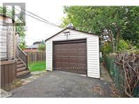 35 Barons Avenue S Property Photo 18