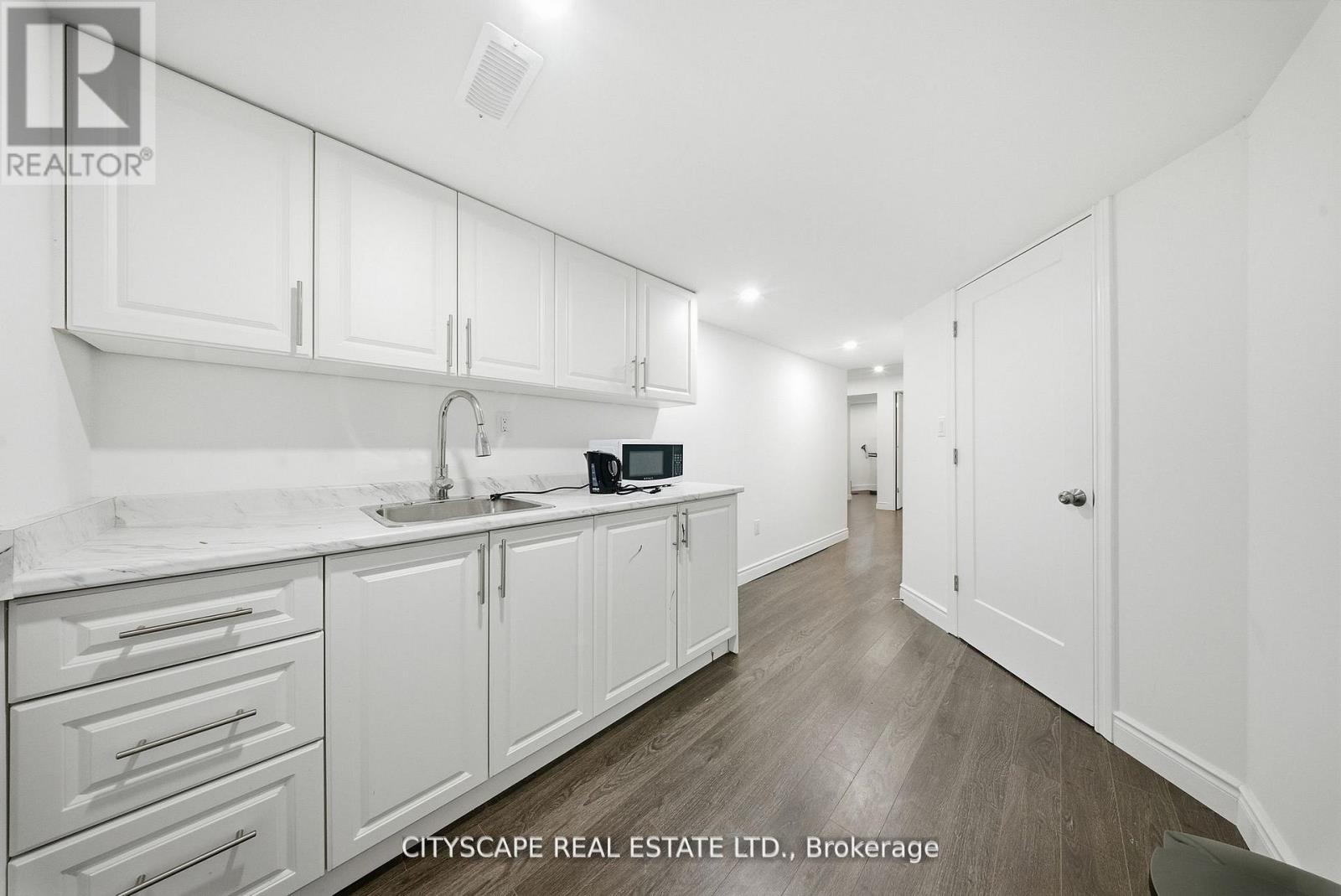 28 Celano Drive Property Photo 25
