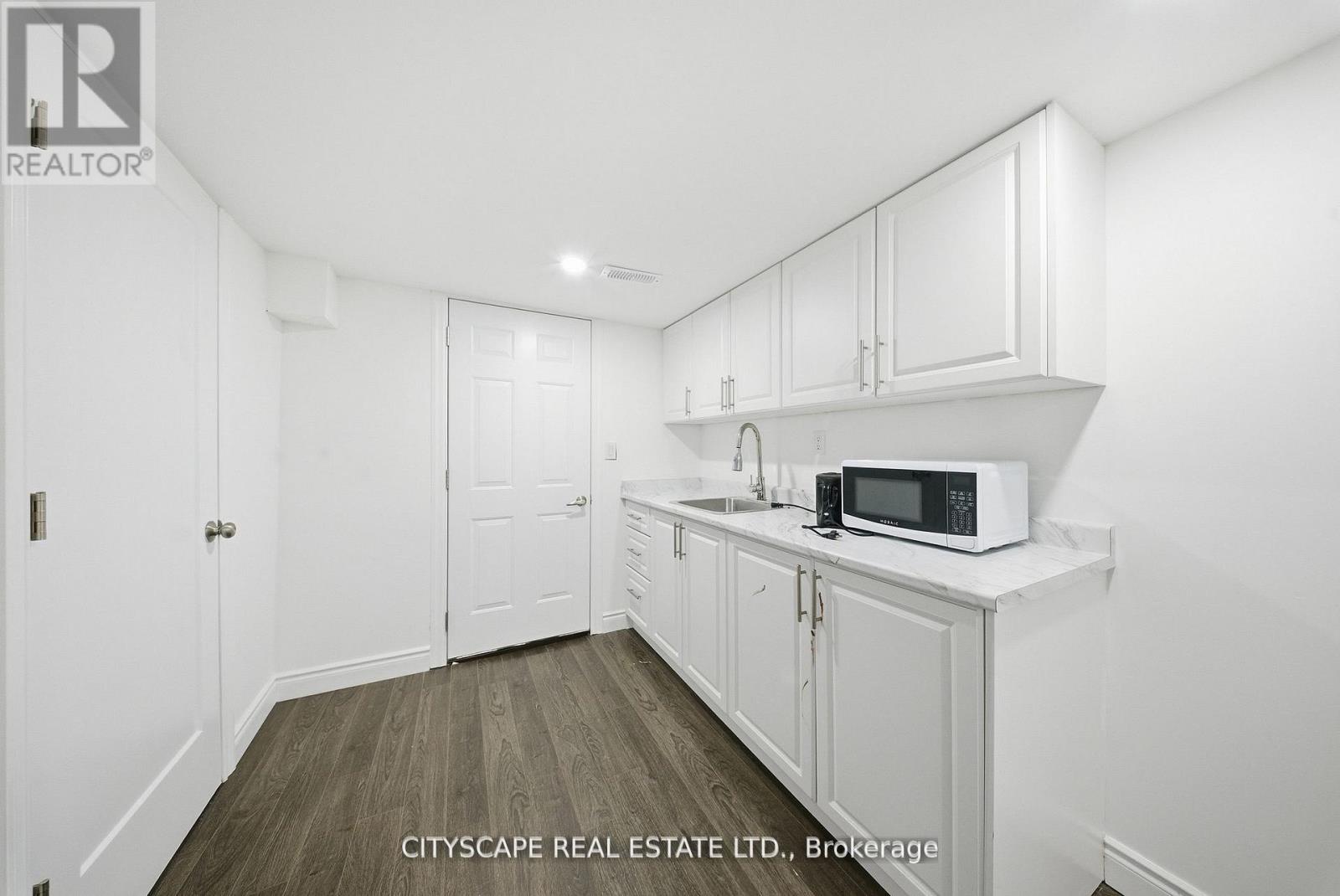 28 Celano Drive Property Photo 26
