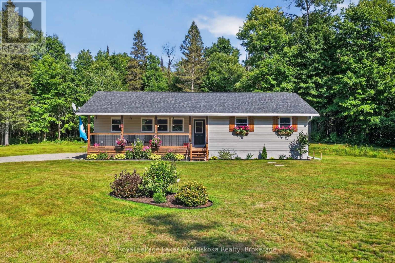 400 Chetwynd Road Property Photo 1